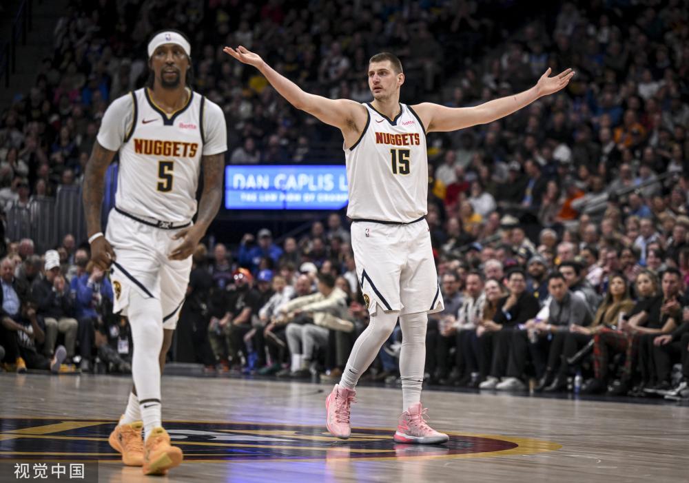 他们共同构 他们共同构